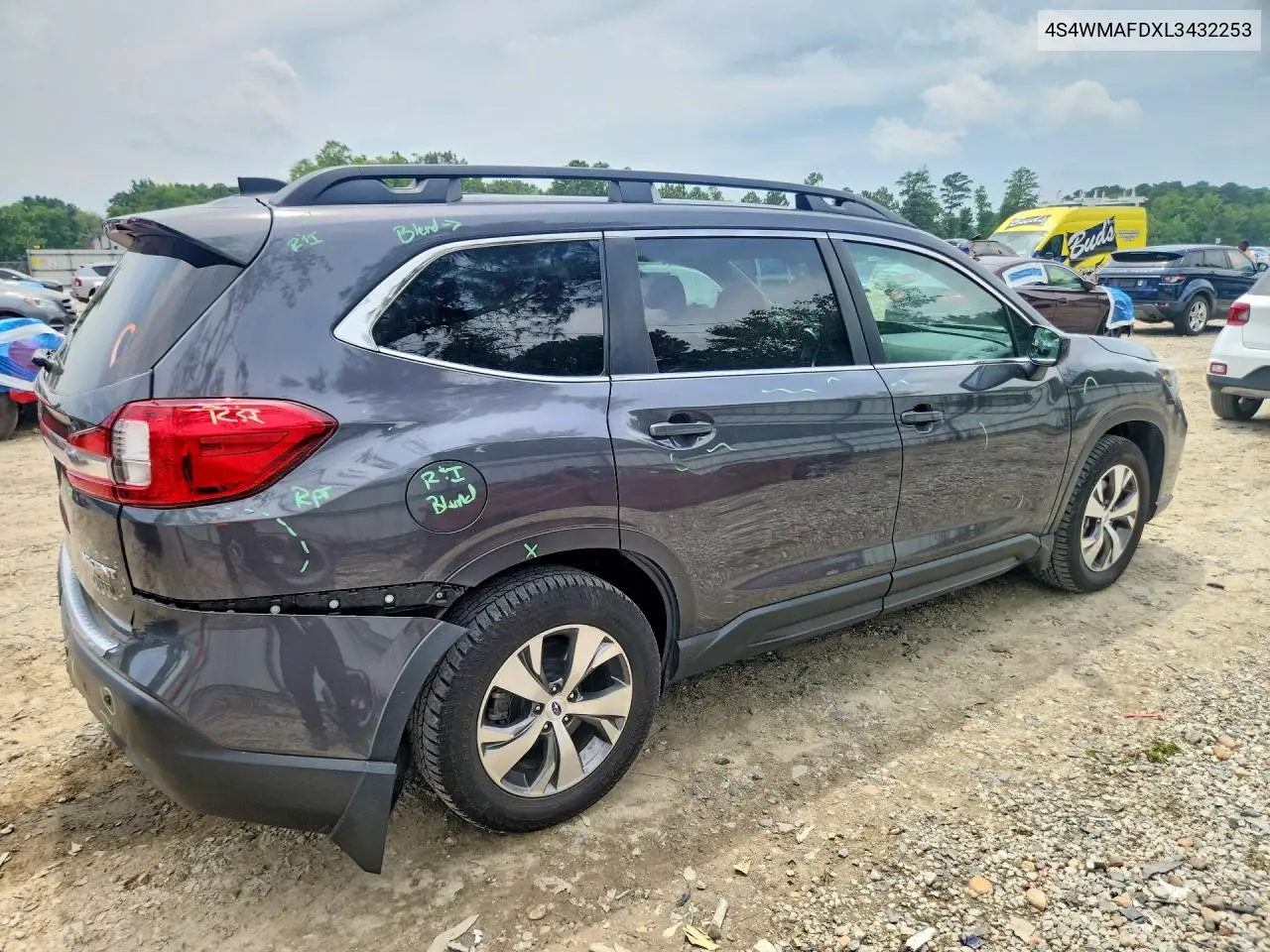2020 Subaru Ascent Premium VIN: 4S4WMAFDXL3432253 Lot: 61385826