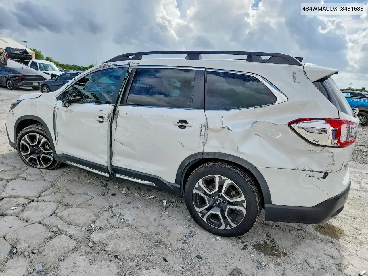 2024 Subaru Ascent Limited VIN: 4S4WMAUDXR3431633 Lot: 59895346