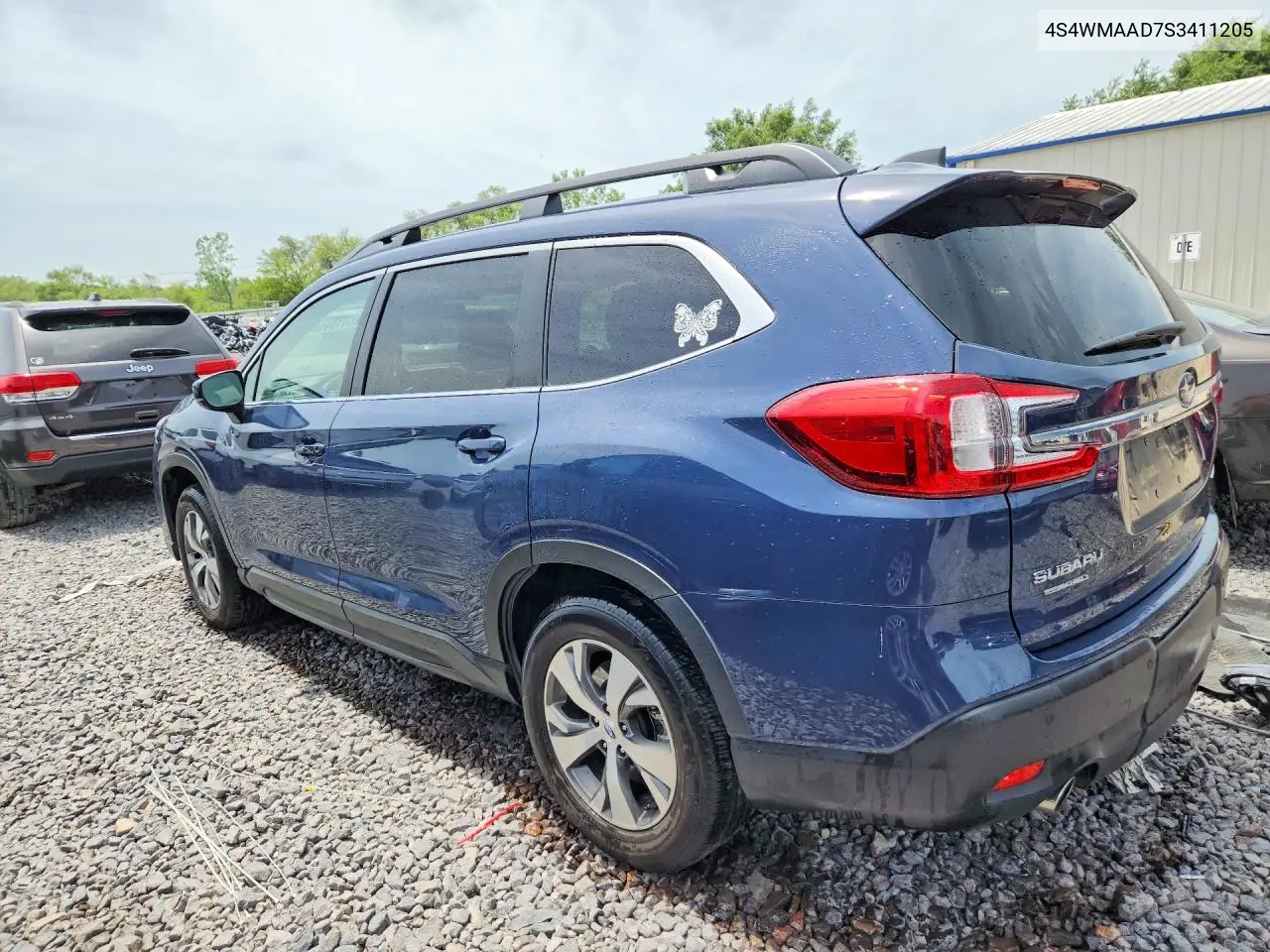 2025 Subaru Ascent Premium VIN: 4S4WMAAD7S3411205 Lot: 85618695