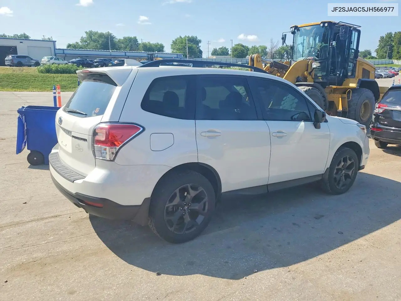 2018 Subaru Forester 2.5I Premium VIN: JF2SJAGC5JH566977 Lot: 61586136