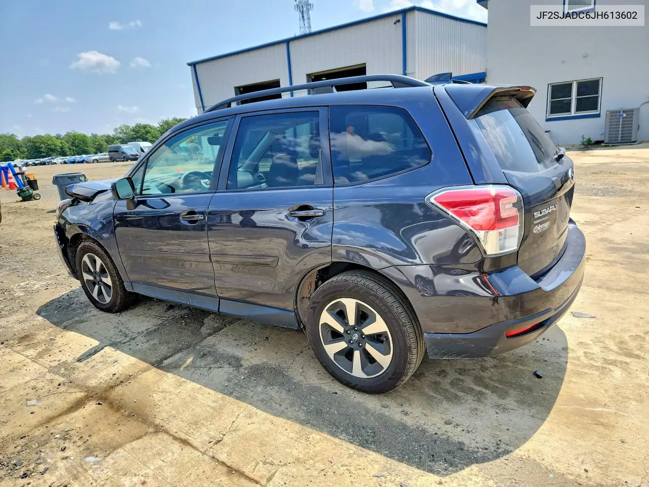 2018 Subaru Forester 2.5I Premium VIN: JF2SJADC6JH613602 Lot: 61856986