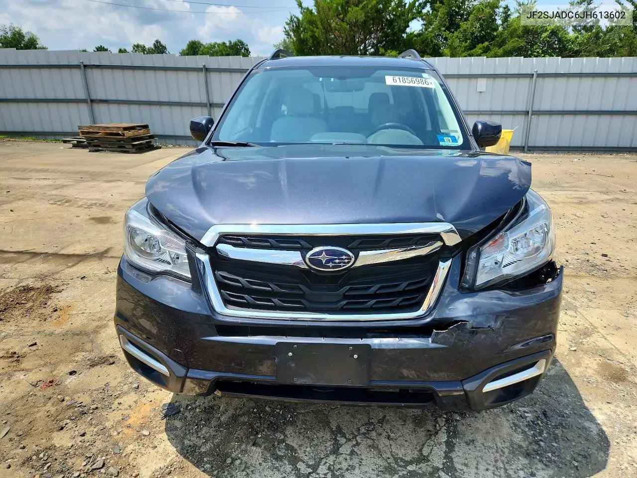 2018 Subaru Forester 2.5I Premium VIN: JF2SJADC6JH613602 Lot: 61856986