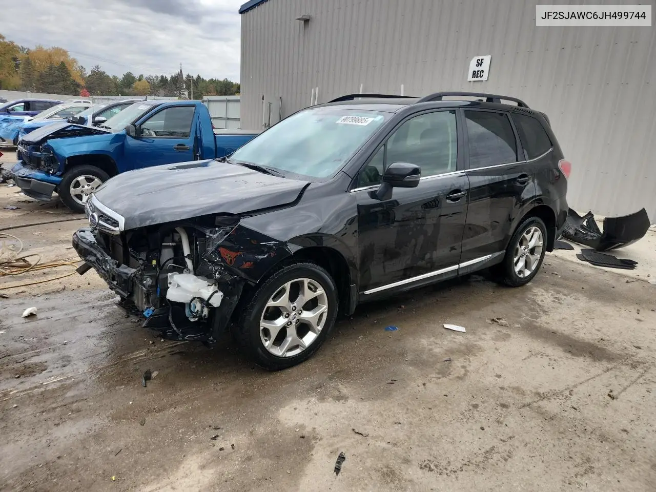 JF2SJAWC6JH499744 2018 Subaru Forester 2.5I Touring