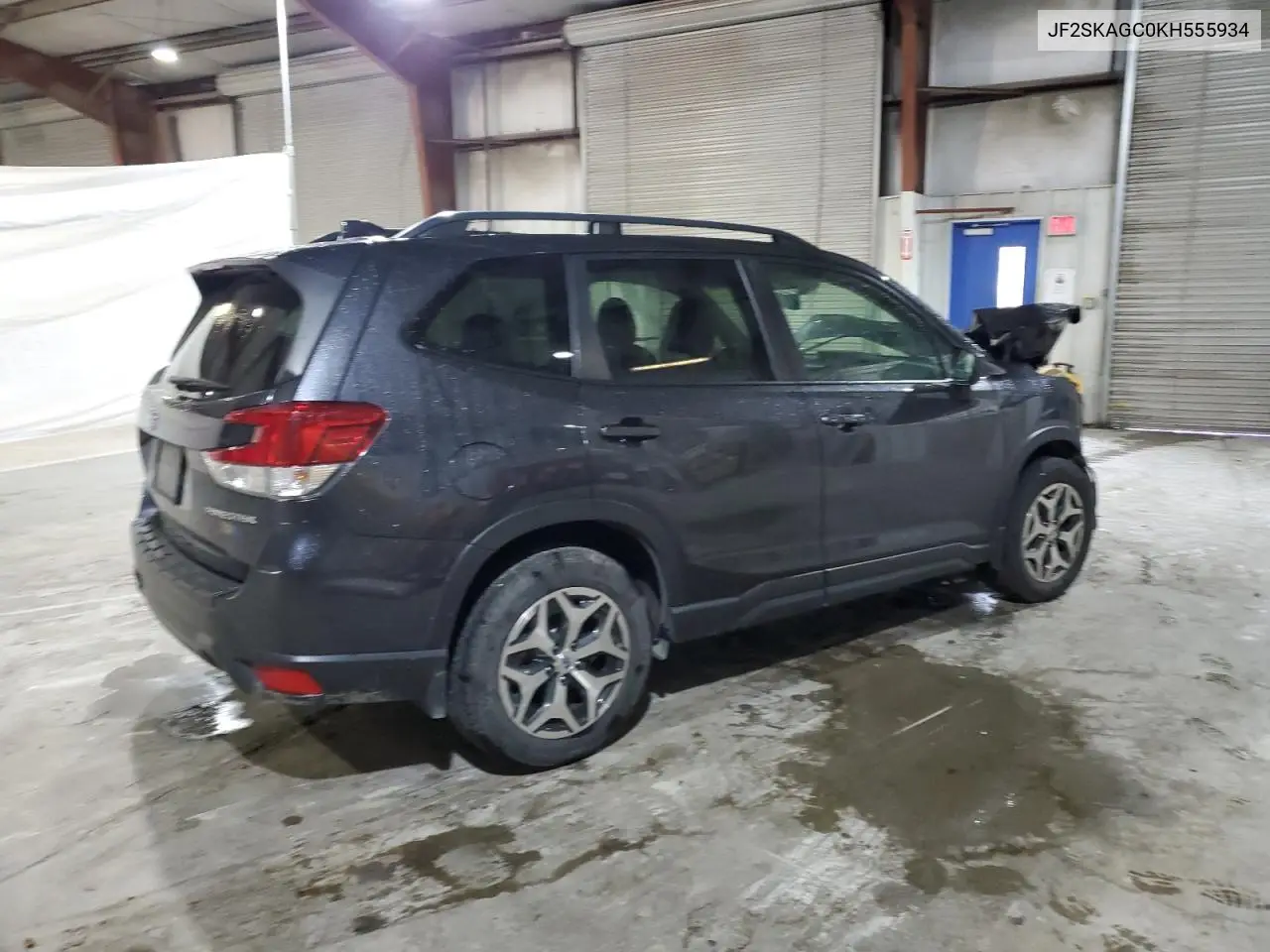 JF2SKAGC0KH555934 2019 Subaru Forester Premium