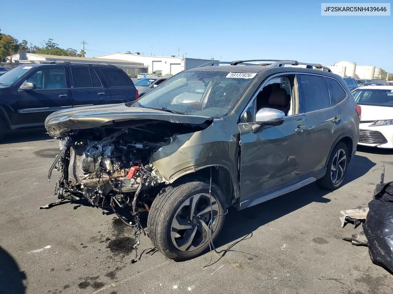 2022 Subaru Forester Touring VIN: JF2SKARC5NH439646 Lot: 59137826