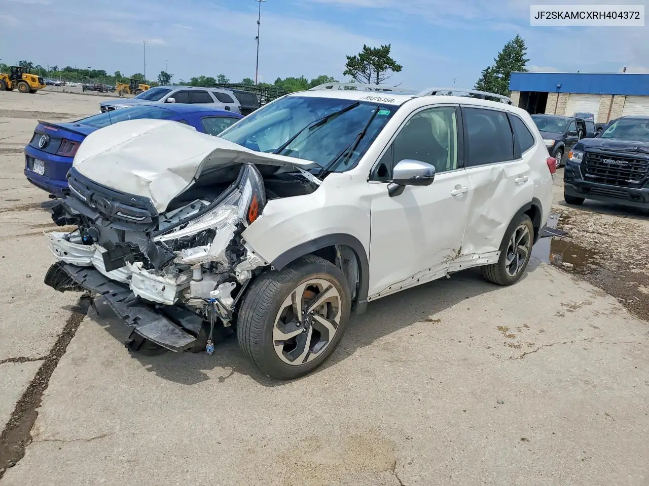 2024 Subaru Forester Touring VIN: JF2SKAMCXRH404372 Lot: 59376156