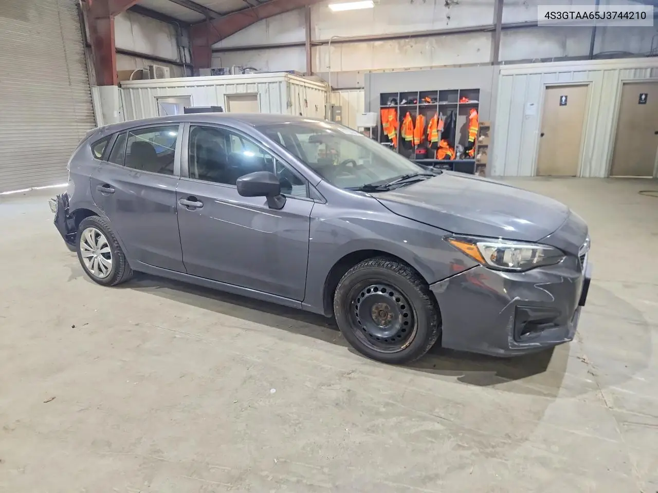 2018 Subaru Impreza VIN: 4S3GTAA65J3744210 Lot: 61753646