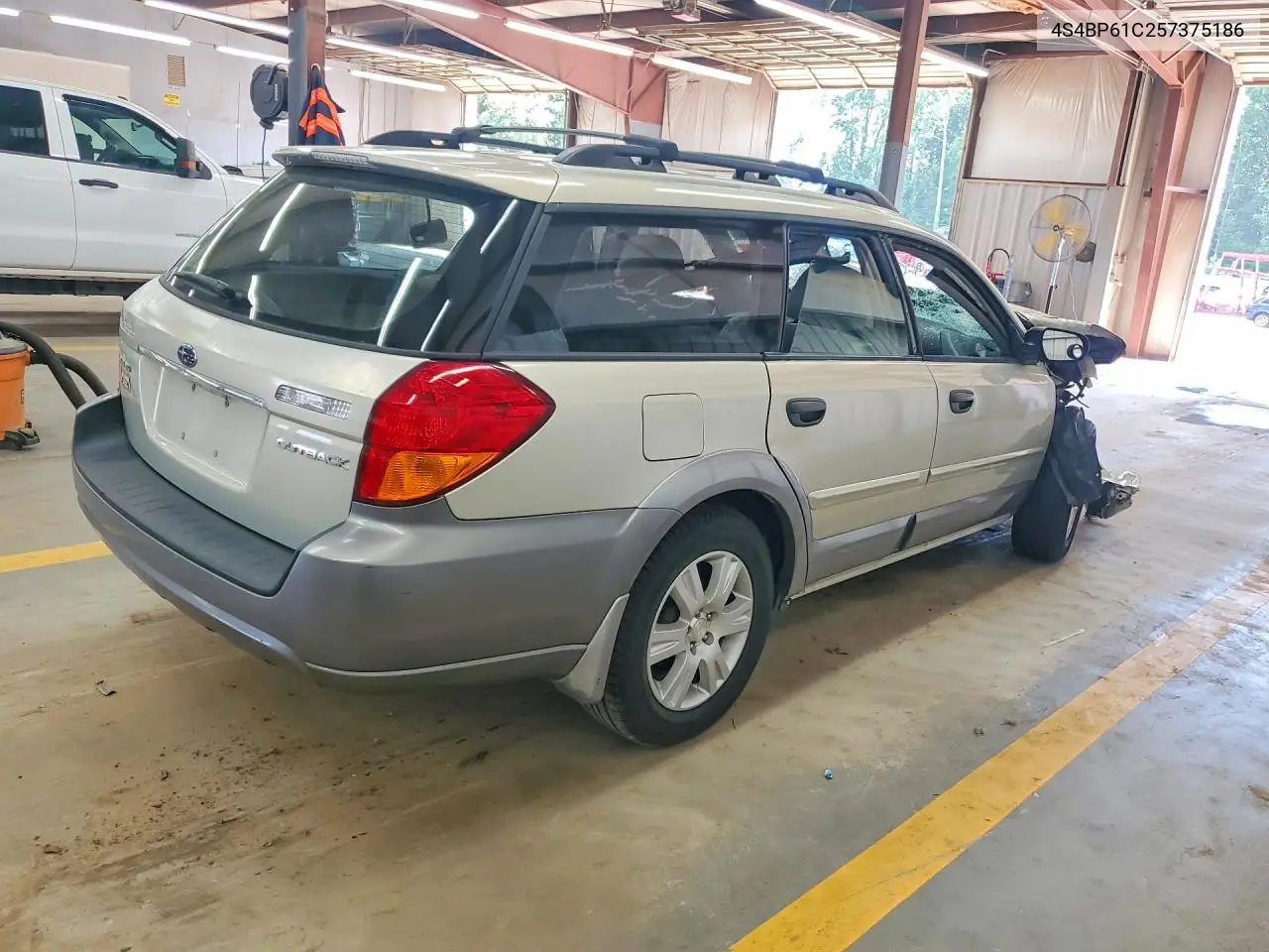 2005 Subaru Legacy Outback 2.5I VIN: 4S4BP61C257375186 Lot: 58838266