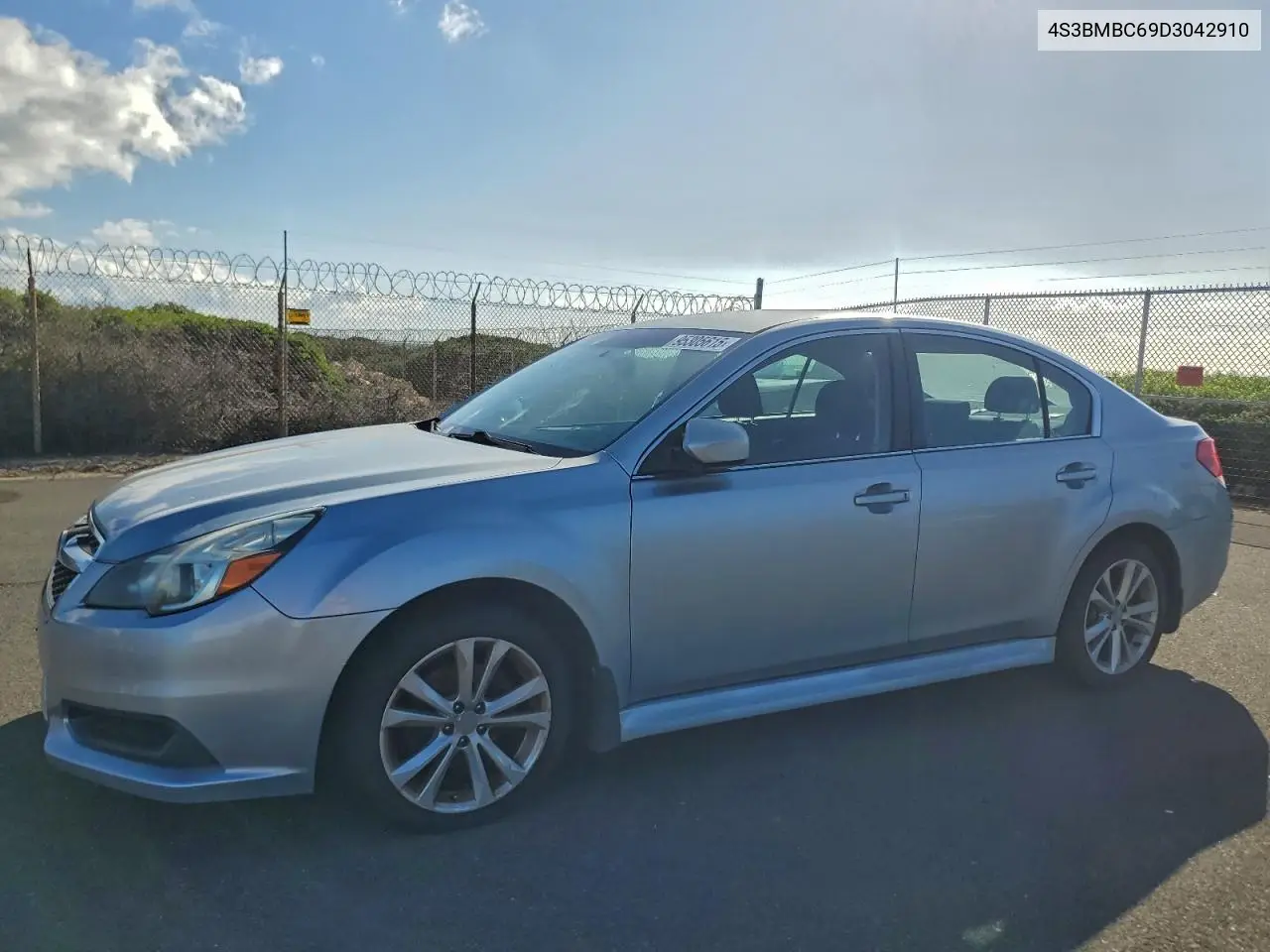4S3BMBC69D3042910 2013 Subaru Legacy 2.5I Premium
