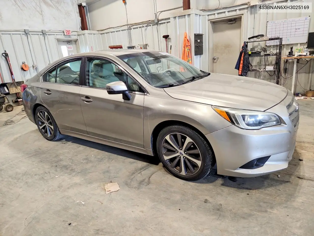 4S3BNAN6XH3025169 2017 Subaru Legacy 2.5I Limited