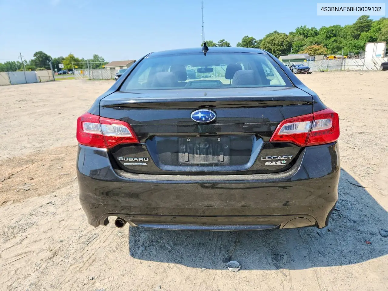 2017 Subaru Legacy 2.5I Premium VIN: 4S3BNAF68H3009132 Lot: 61004786