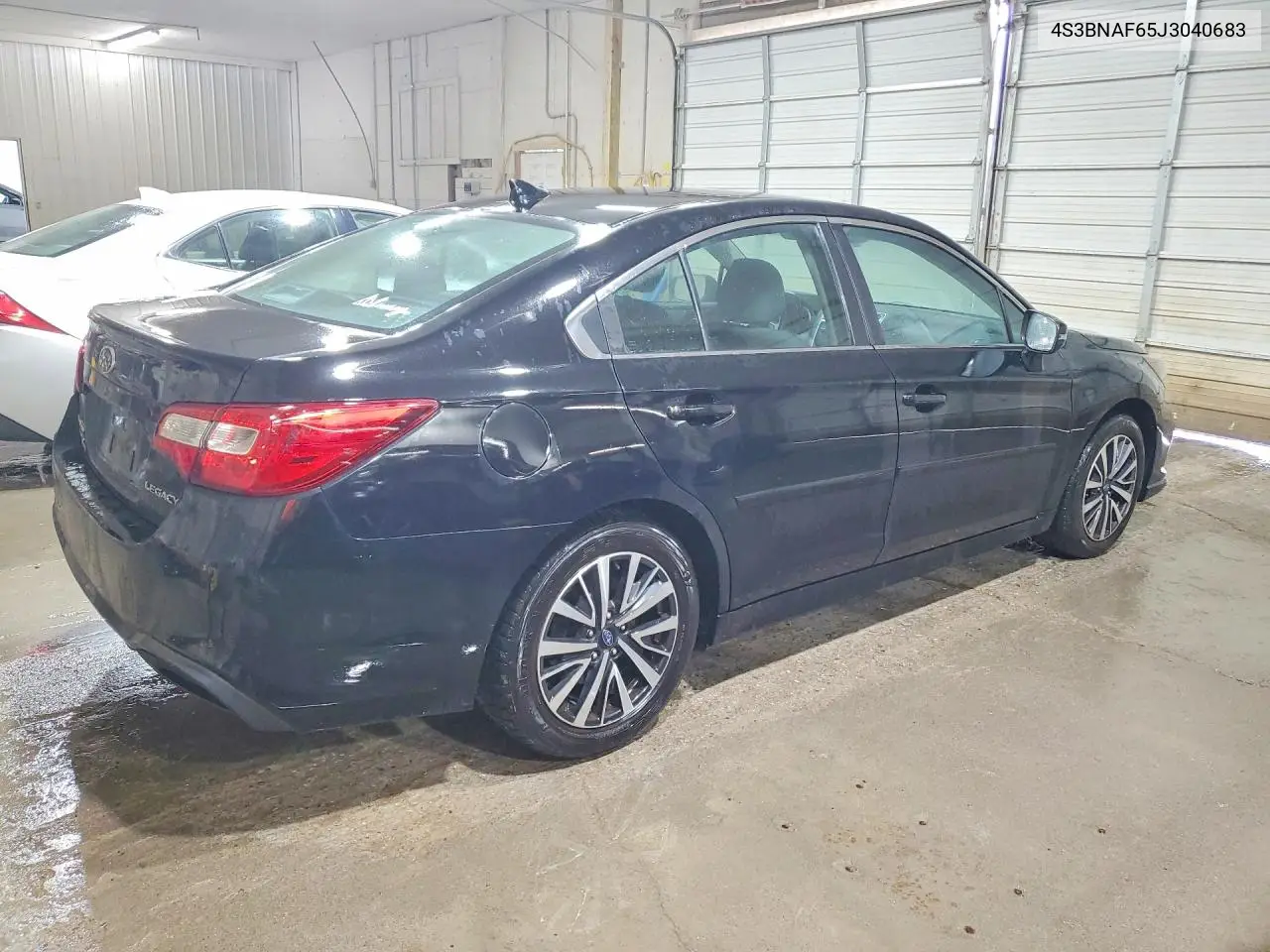 2018 Subaru Legacy 2.5I Premium VIN: 4S3BNAF65J3040683 Lot: 60687946