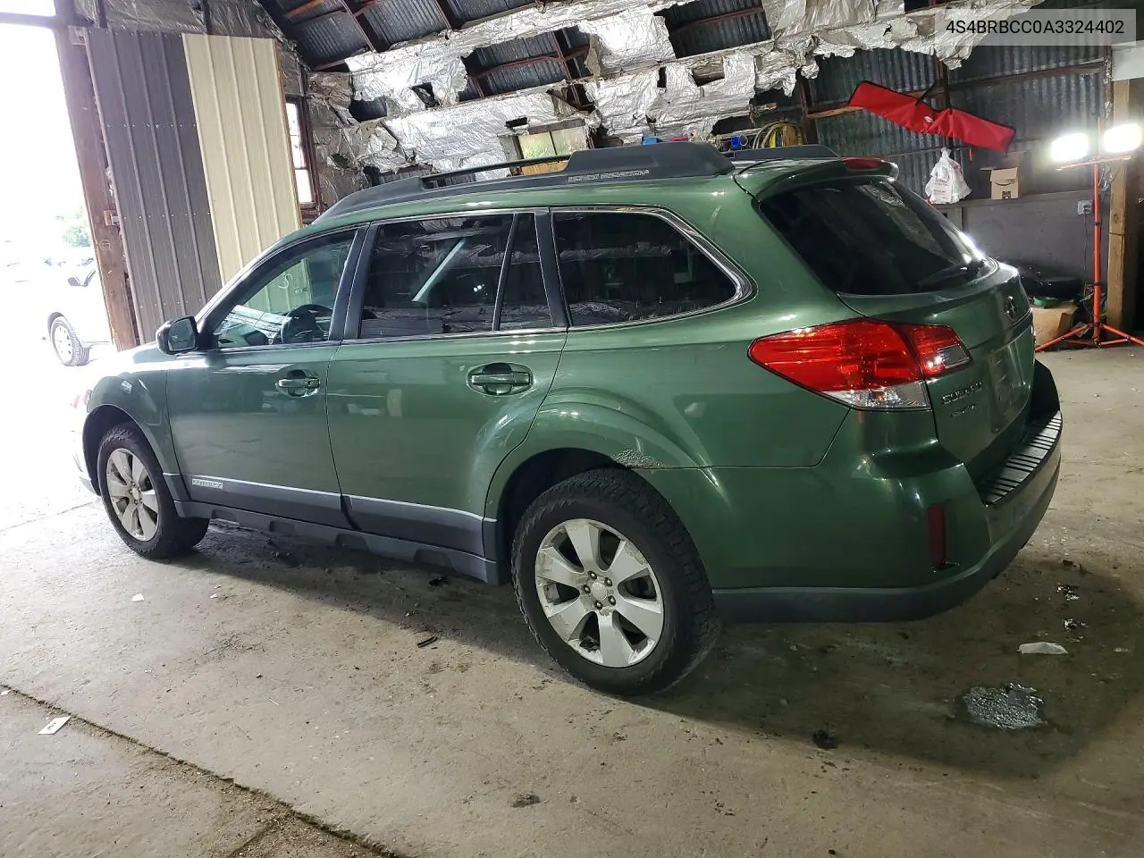 2010 Subaru Outback 2.5I Premium VIN: 4S4BRBCC0A3324402 Lot: 62003726