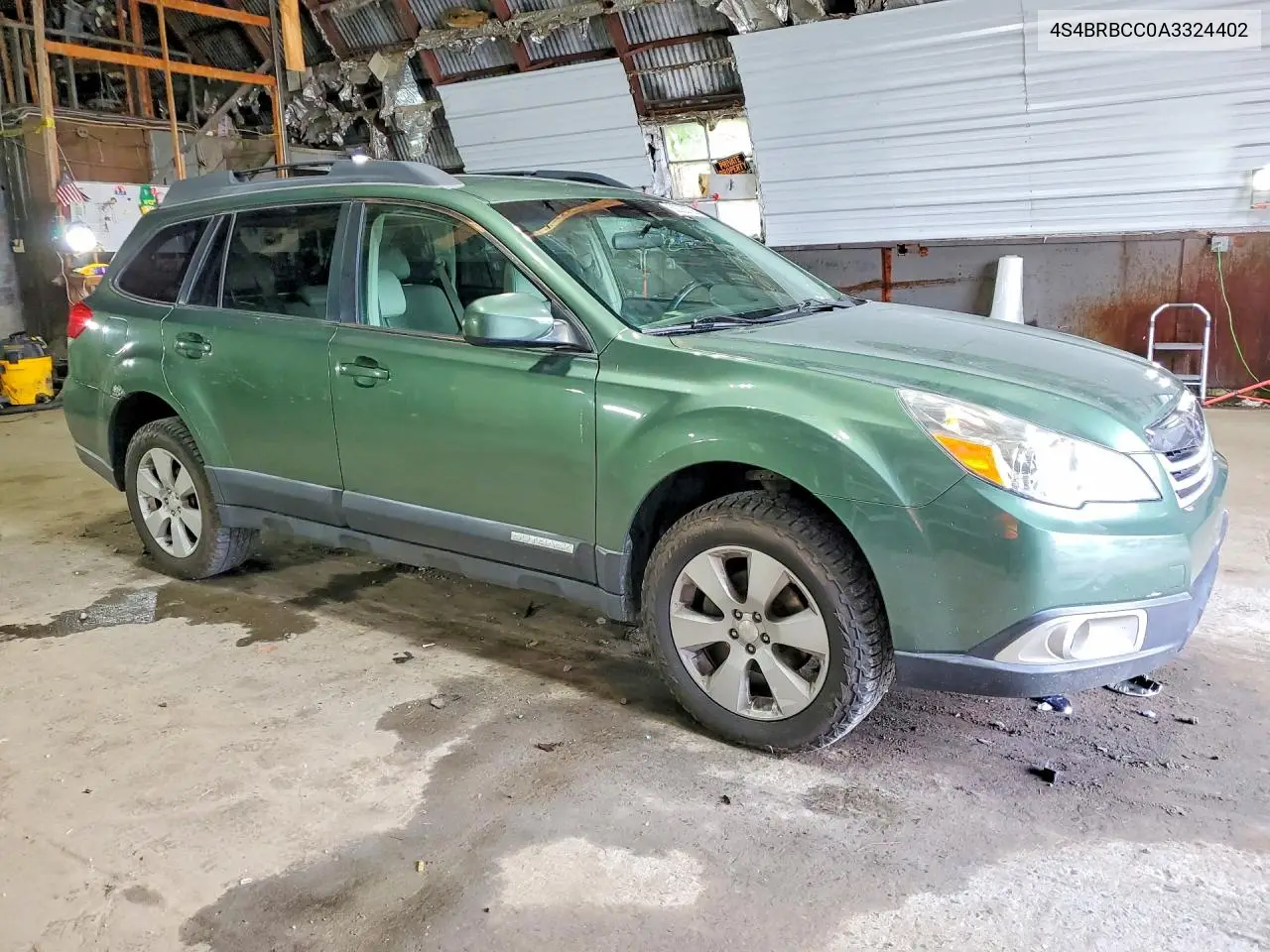 2010 Subaru Outback 2.5I Premium VIN: 4S4BRBCC0A3324402 Lot: 62003726