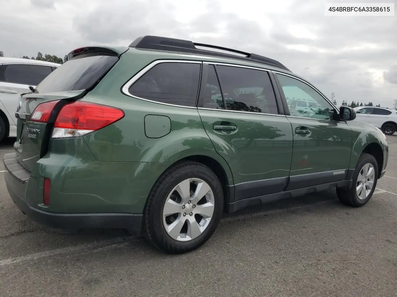 4S4BRBFC6A3358615 2010 Subaru Outback 2.5I Premium