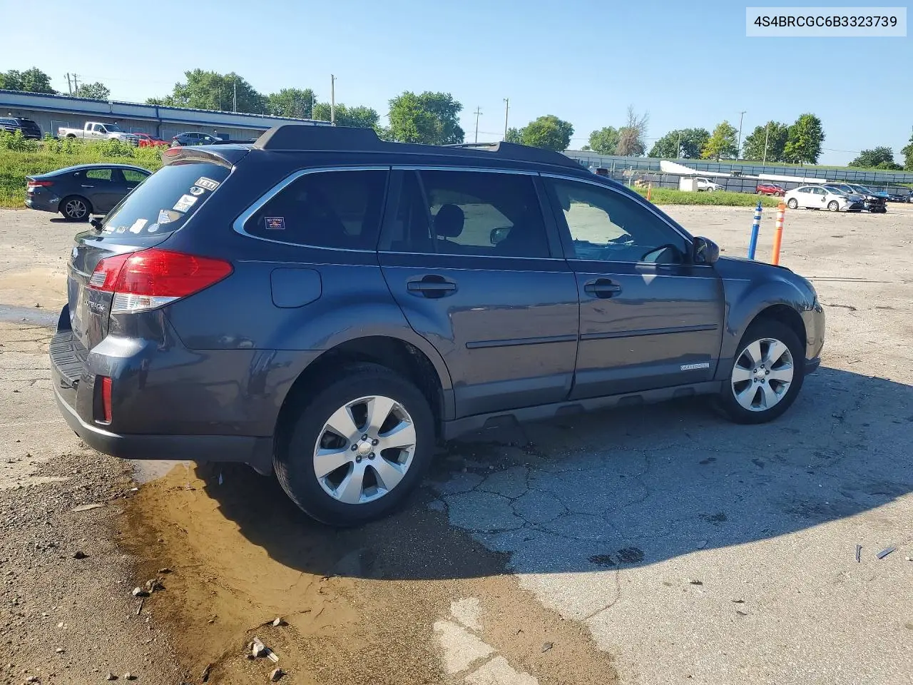 2011 Subaru Outback 2.5I Premium VIN: 4S4BRCGC6B3323739 Lot: 60779756