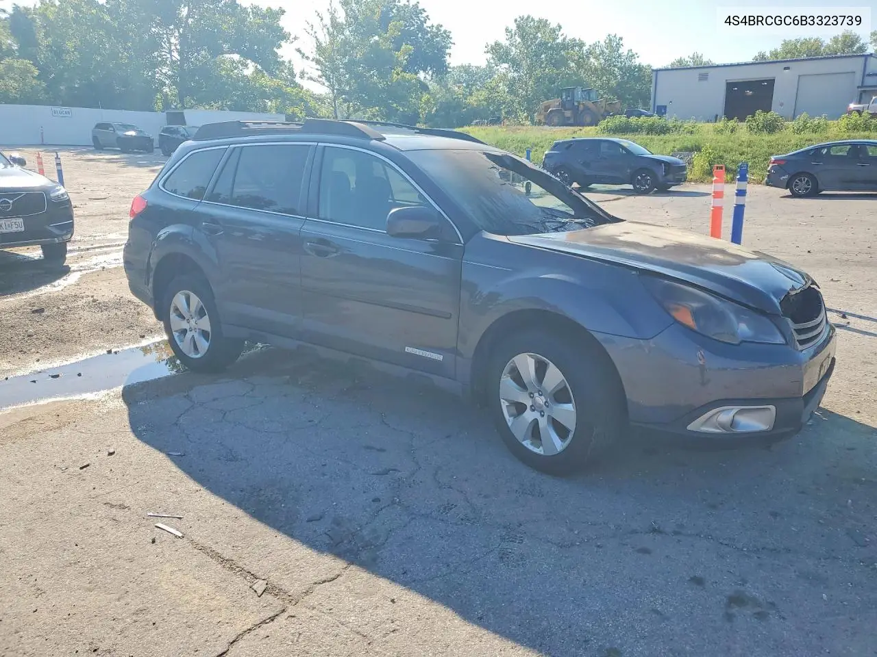 2011 Subaru Outback 2.5I Premium VIN: 4S4BRCGC6B3323739 Lot: 60779756