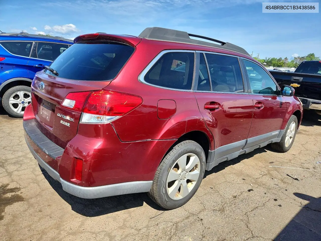 2011 Subaru Outback 2.5I Premium VIN: 4S4BRBCC1B3438586 Lot: 61923206