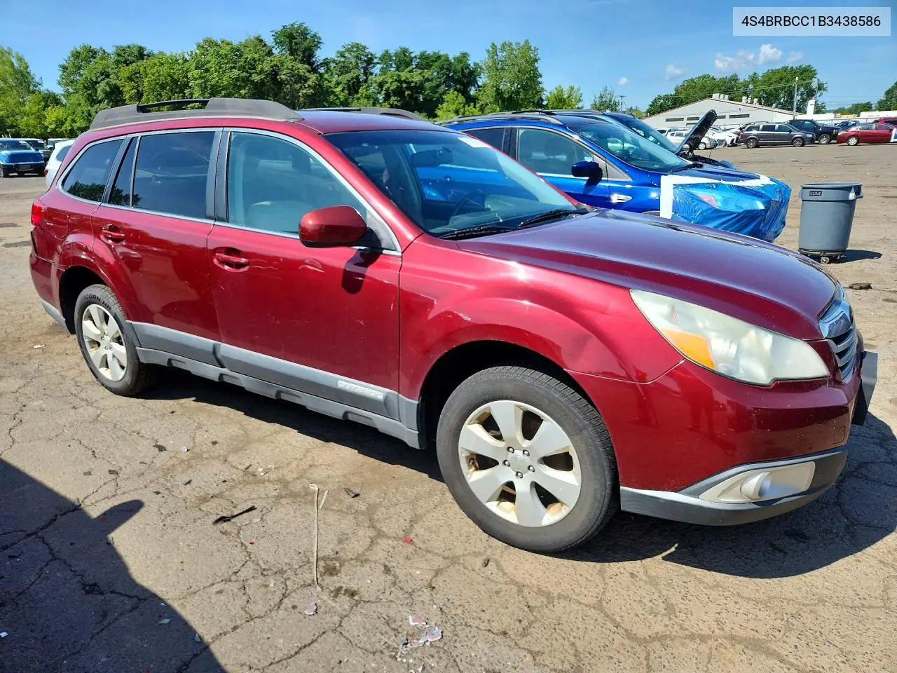 2011 Subaru Outback 2.5I Premium VIN: 4S4BRBCC1B3438586 Lot: 61923206