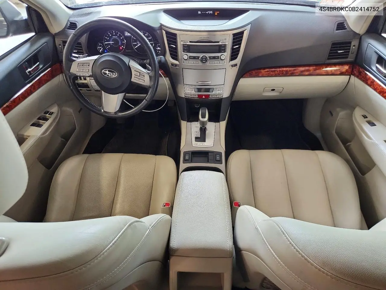 2011 Subaru Outback 3.6R Limited VIN: 4S4BRDKC0B2414752 Lot: 61995776