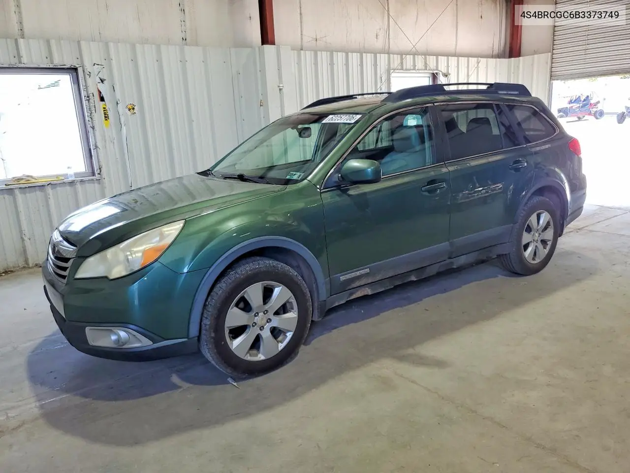 4S4BRCGC6B3373749 2011 Subaru Outback 2.5I Premium
