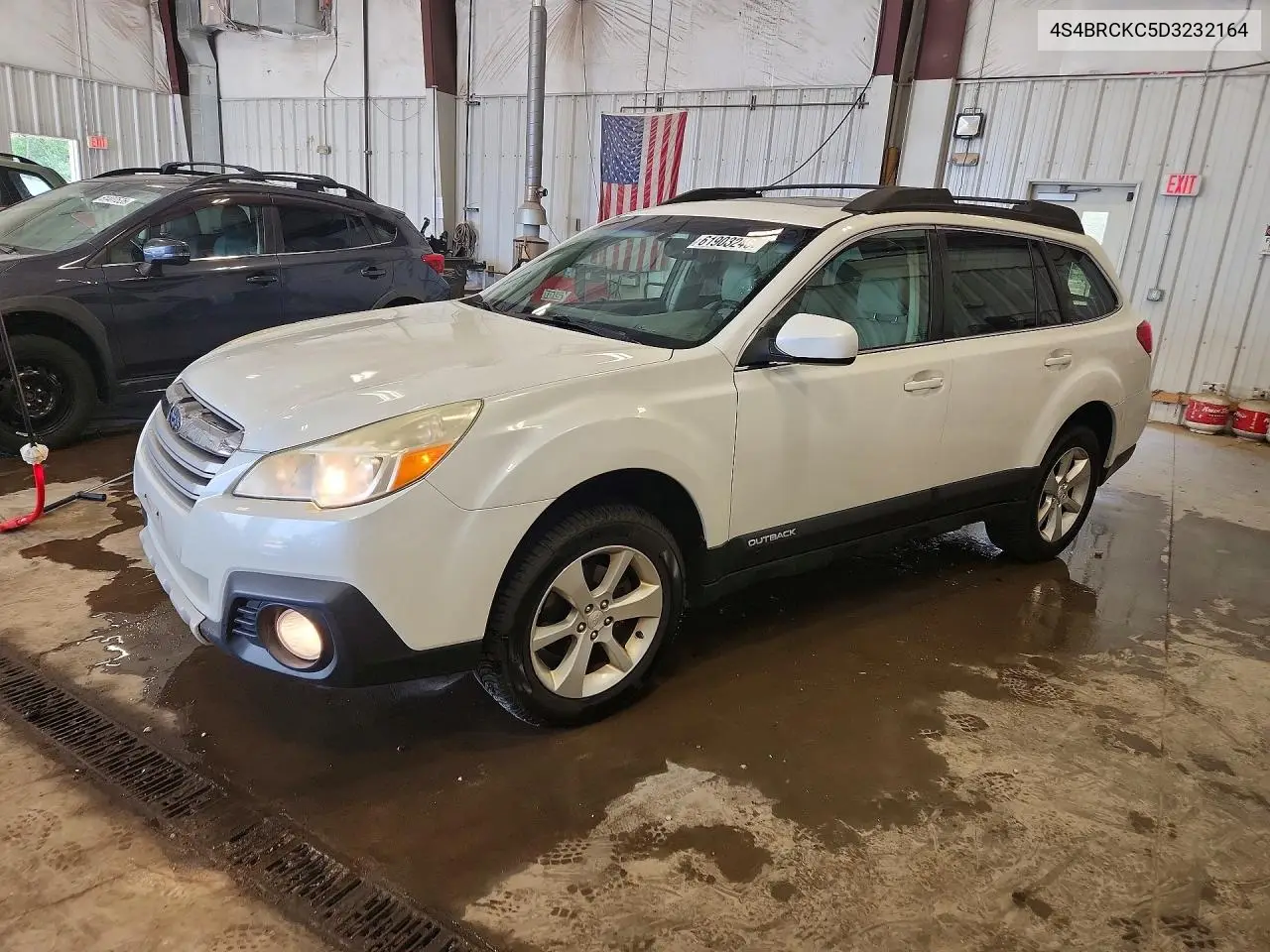 2013 Subaru Outback 2.5I Limited VIN: 4S4BRCKC5D3232164 Lot: 61903246