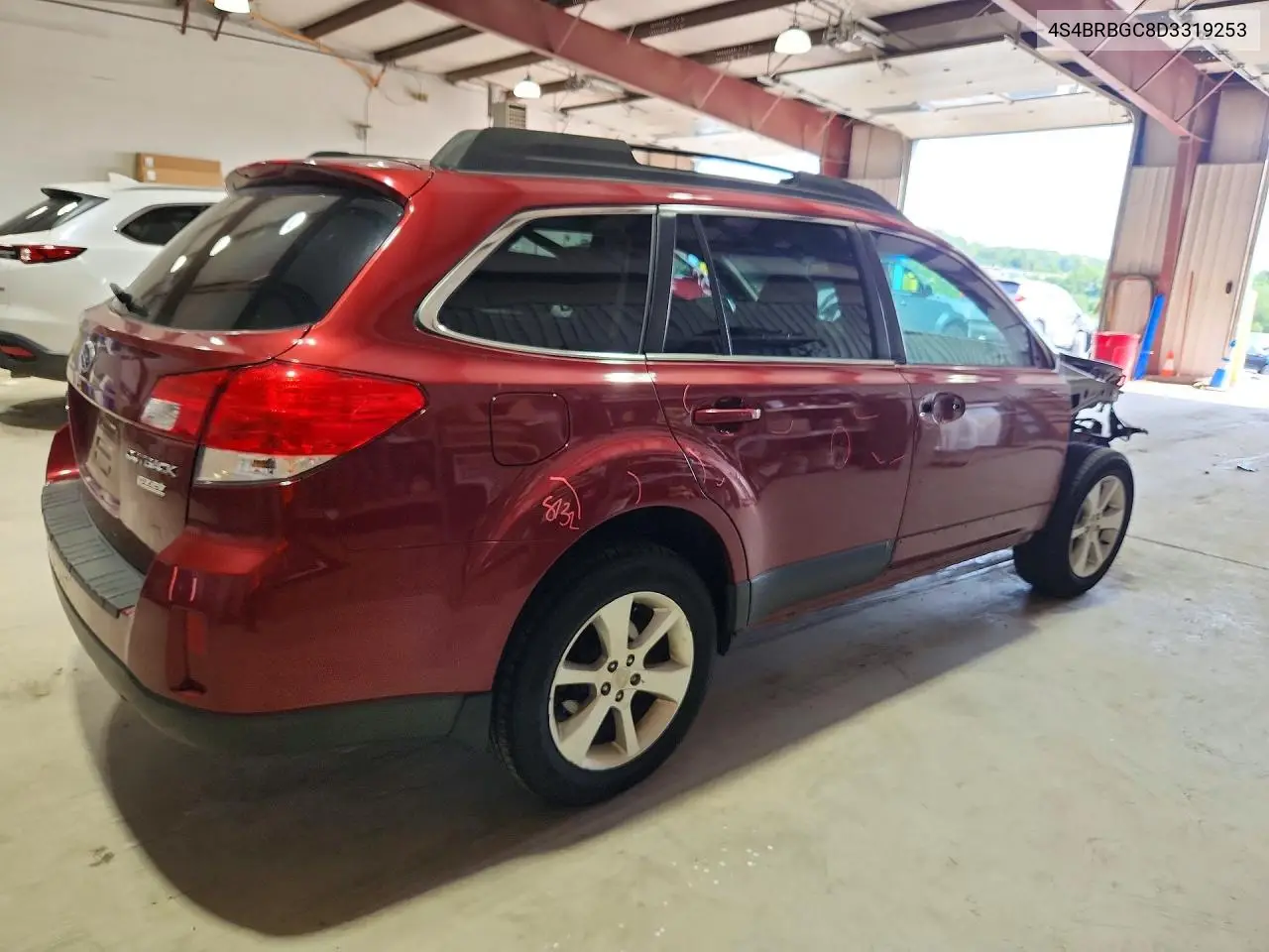 2013 Subaru Outback 2.5I Premium VIN: 4S4BRBGC8D3319253 Lot: 62005186