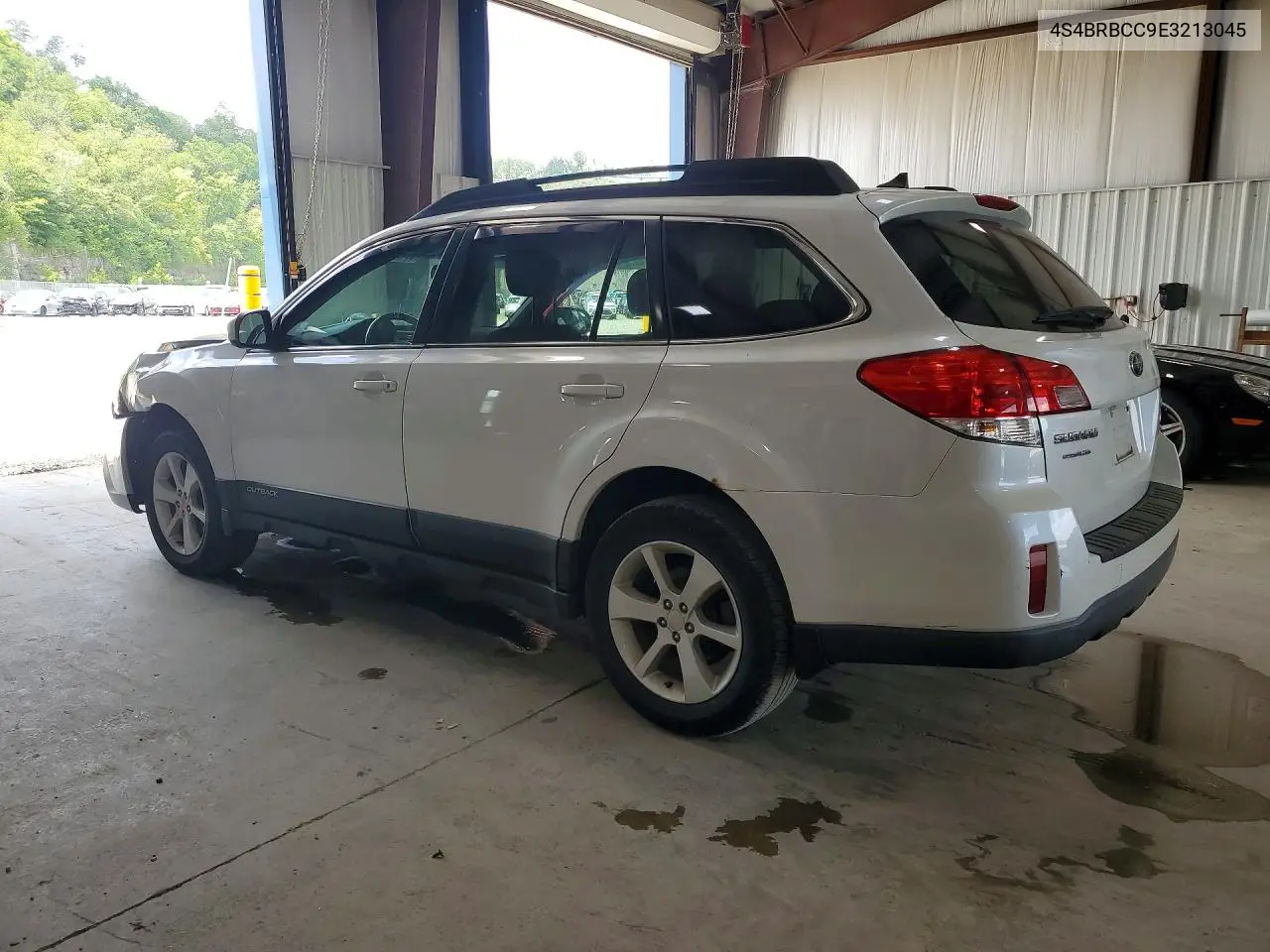 2014 Subaru Outback 2.5I Premium VIN: 4S4BRBCC9E3213045 Lot: 59146336