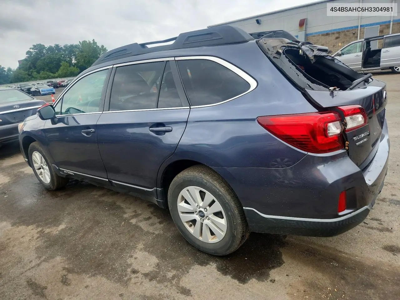 2017 Subaru Outback 2.5I Premium VIN: 4S4BSAHC6H3304981 Lot: 61400086