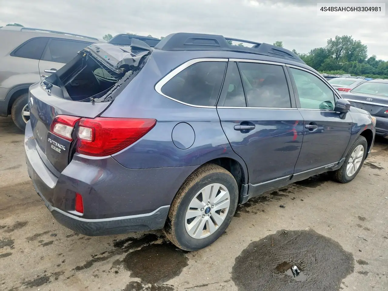 2017 Subaru Outback 2.5I Premium VIN: 4S4BSAHC6H3304981 Lot: 61400086