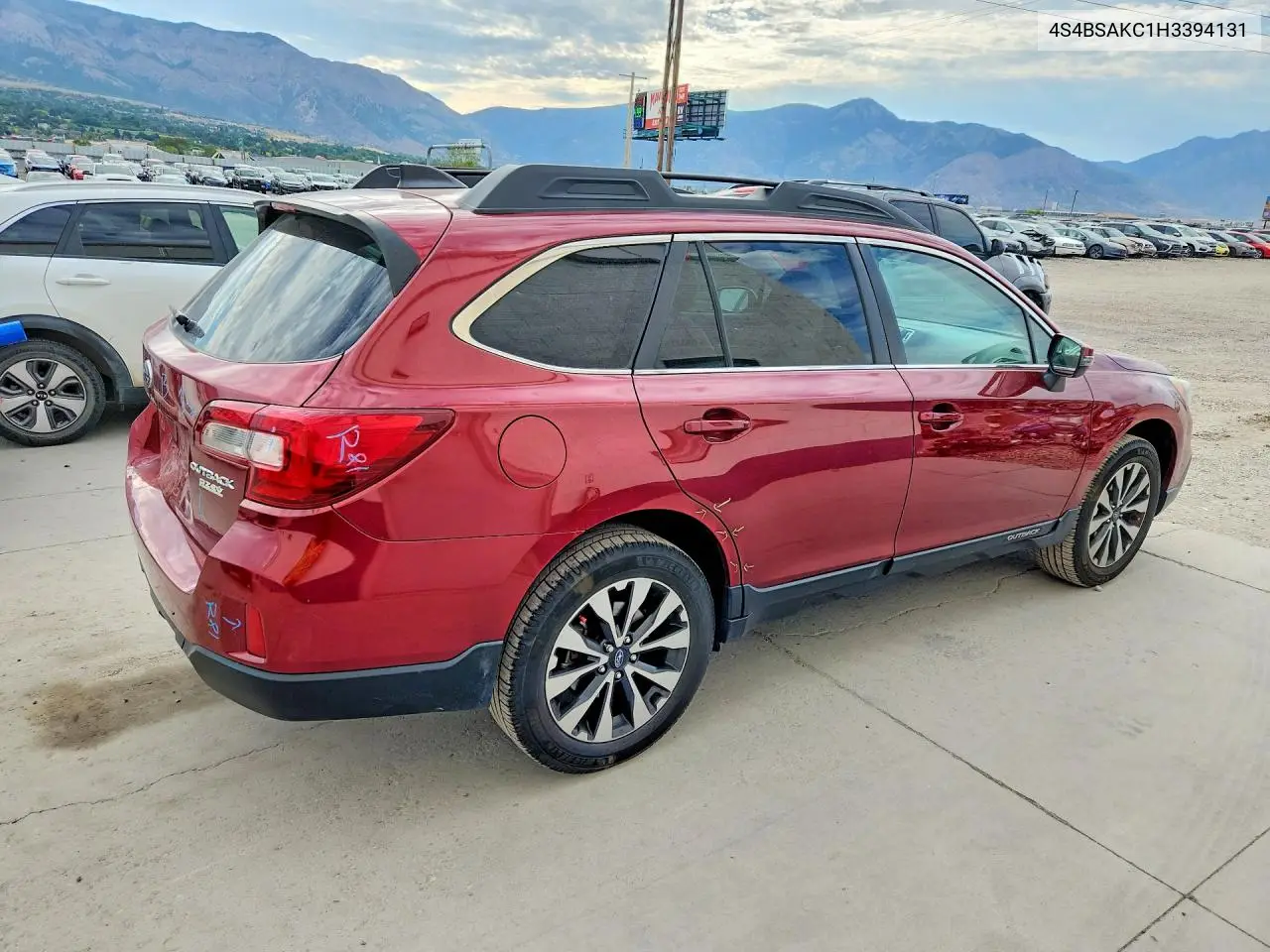 2017 Subaru Outback 2.5I Limited VIN: 4S4BSAKC1H3394131 Lot: 61889206