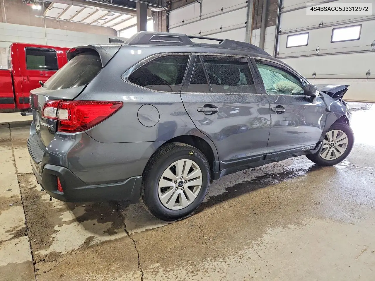 2018 Subaru Outback 2.5I Premium VIN: 4S4BSACC5J3312972 Lot: 61422506