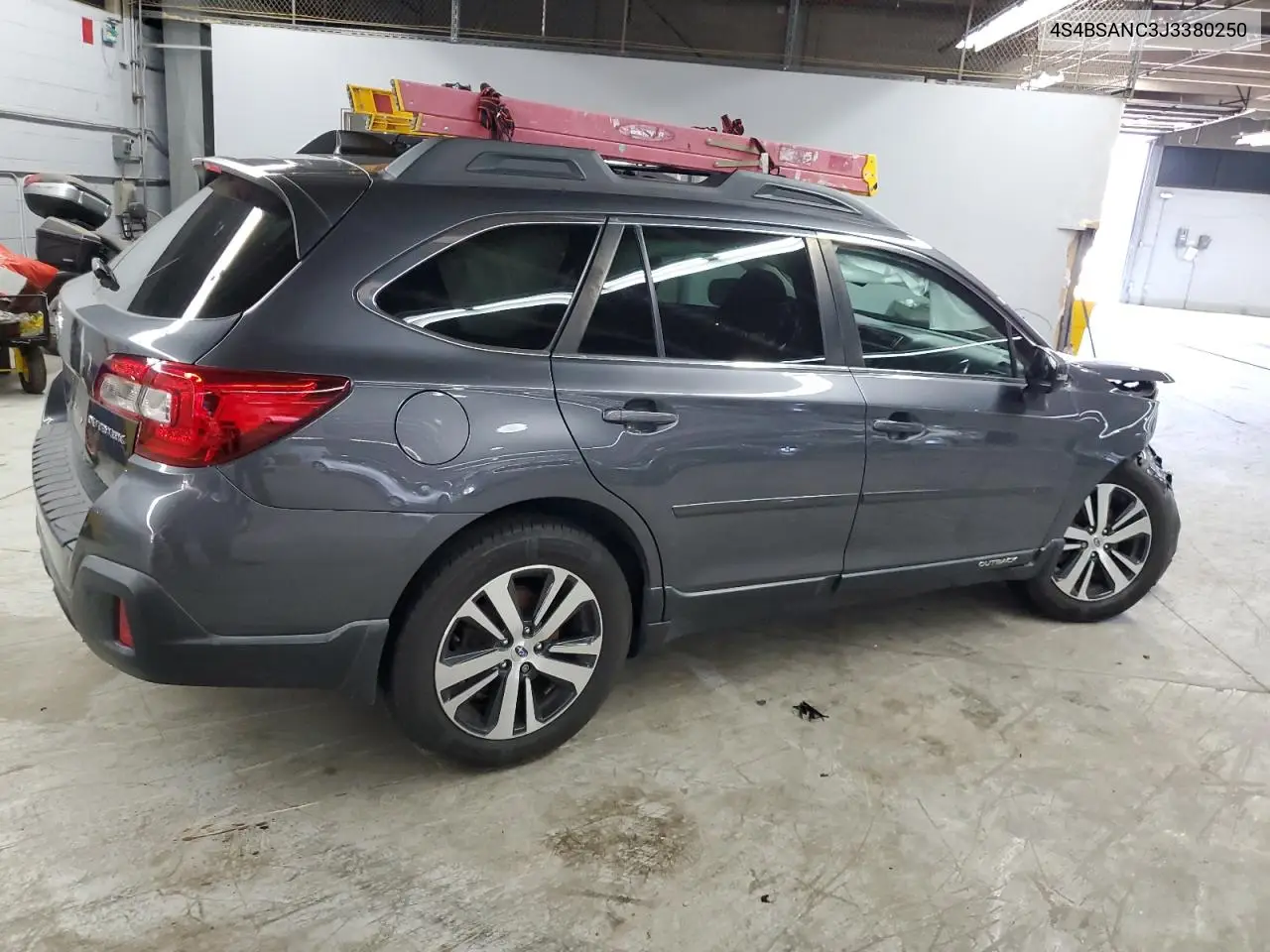 4S4BSANC3J3380250 2018 Subaru Outback 2.5I Limited