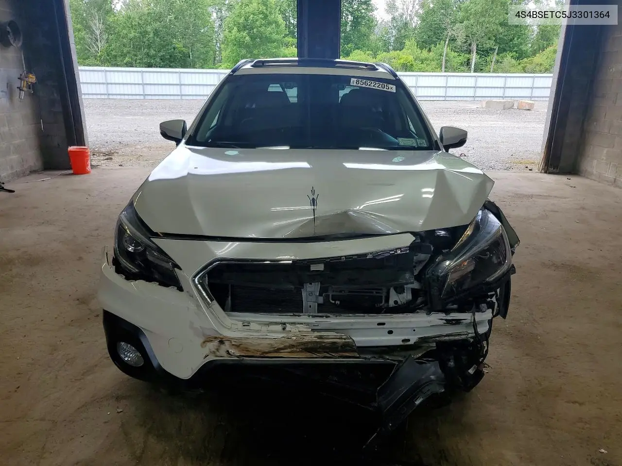 2018 Subaru Outback Touring VIN: 4S4BSETC5J3301364 Lot: 85622205