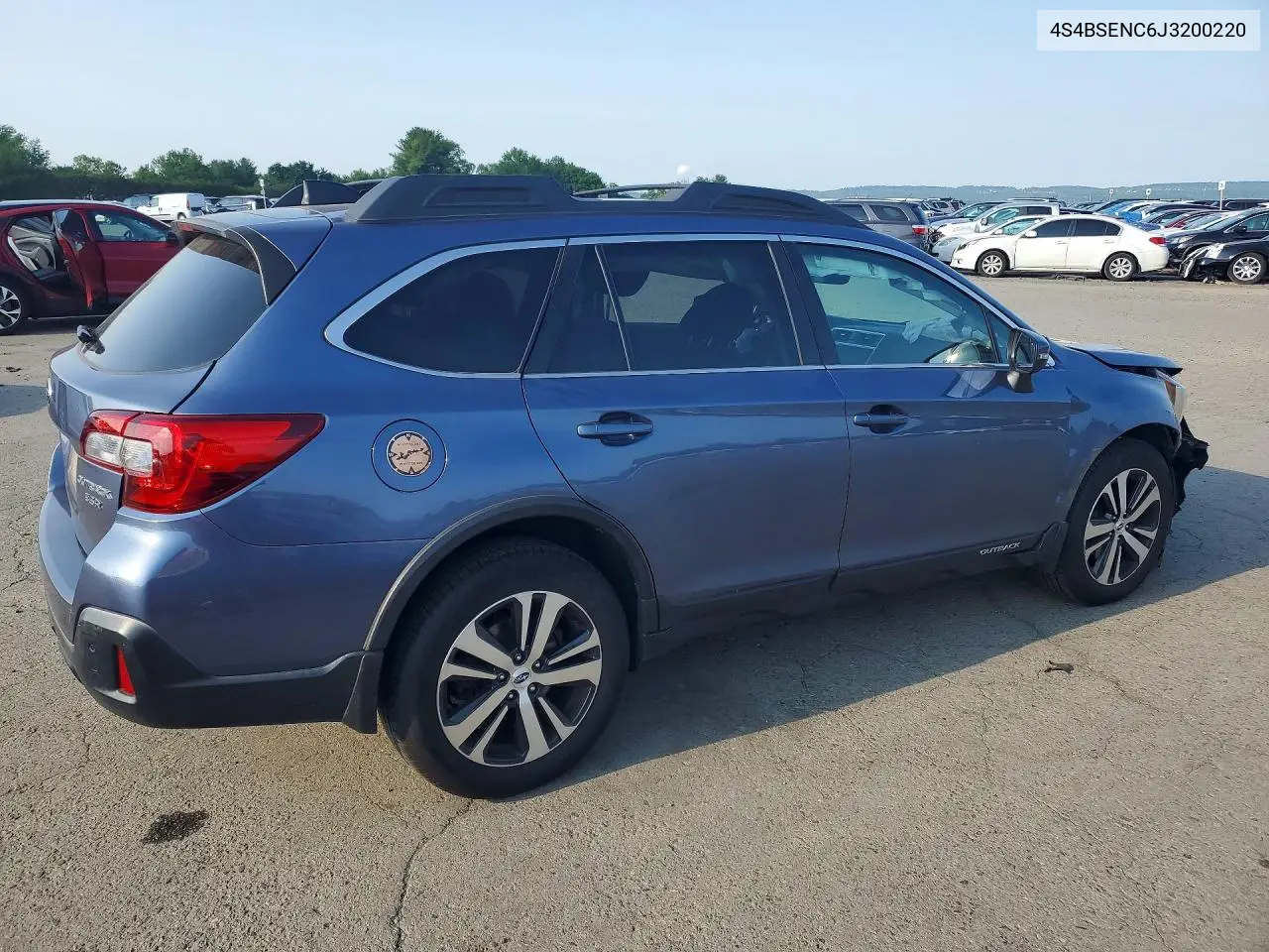 2018 Subaru Outback 3.6R Limited VIN: 4S4BSENC6J3200220 Lot: 85632665