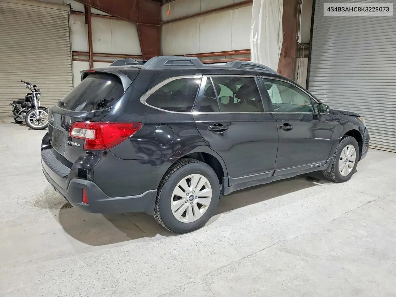 2019 Subaru Outback 2.5I Premium VIN: 4S4BSAHC8K3228073 Lot: 60428356