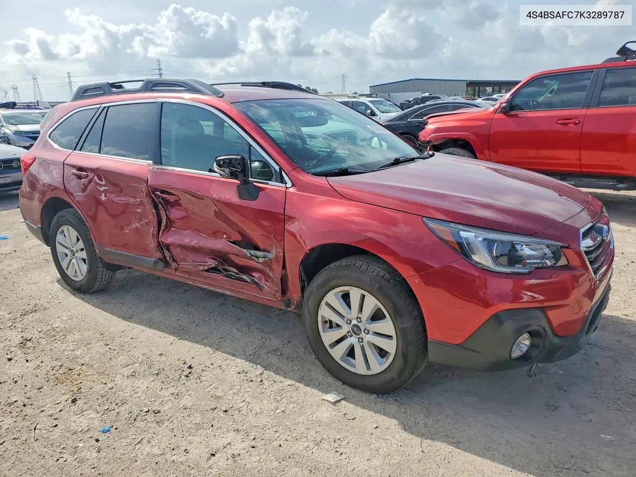 2019 Subaru Outback 2.5I Premium VIN: 4S4BSAFC7K3289787 Lot: 61004096
