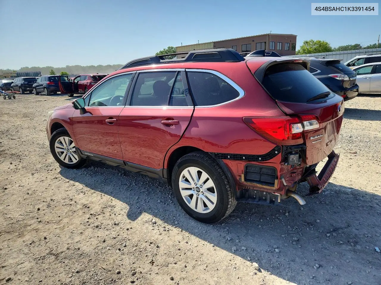 2019 Subaru Outback 2.5I Premium VIN: 4S4BSAHC1K3391454 Lot: 61123186