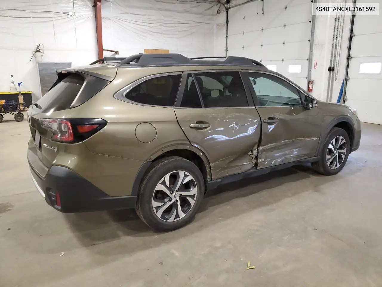 4S4BTANCXL3161592 2020 Subaru Outback Limited