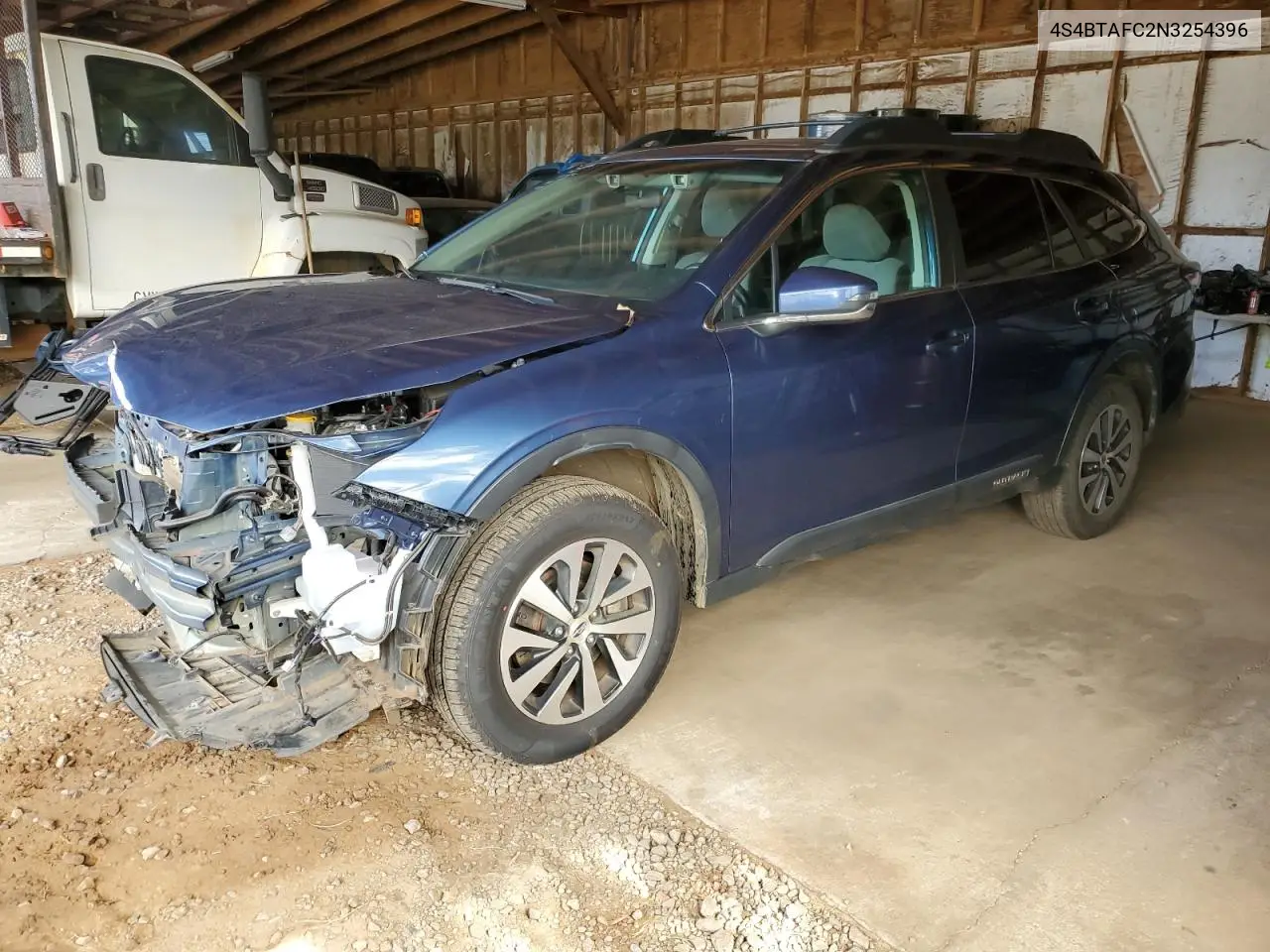 4S4BTAFC2N3254396 2022 Subaru Outback Premium