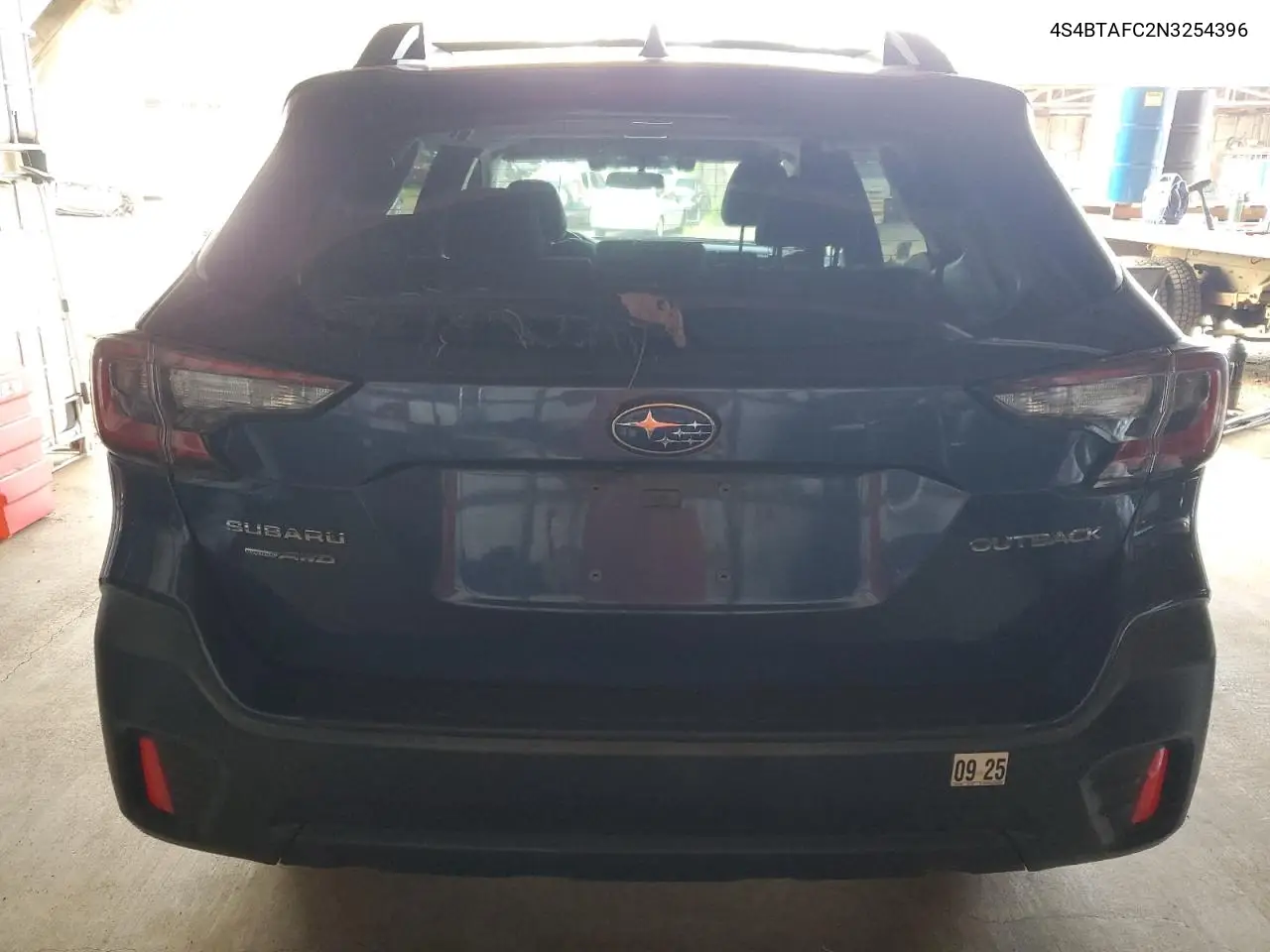 4S4BTAFC2N3254396 2022 Subaru Outback Premium