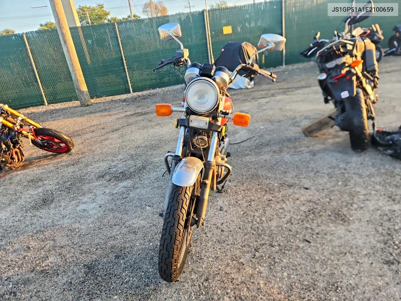 1984 Suzuki Gr650 VIN: JS1GP51A1E2100659 Lot: 46642616