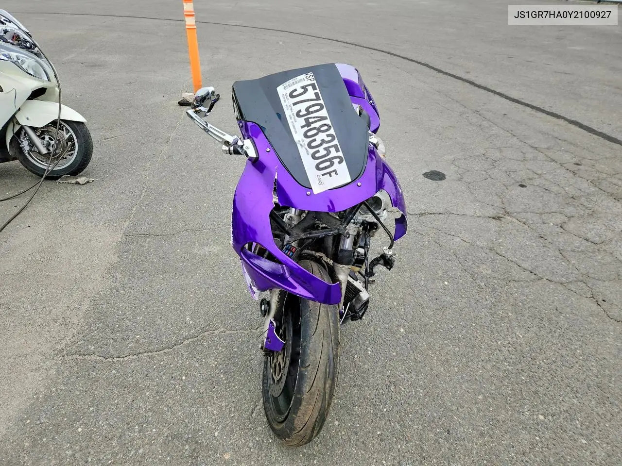 2000 Suzuki Gsx-R750 VIN: JS1GR7HA0Y2100927 Lot: 57948356