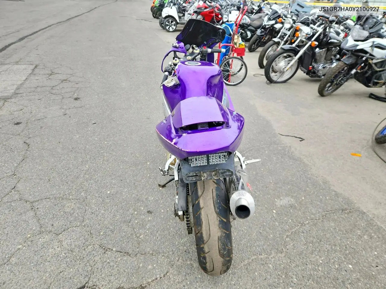 2000 Suzuki Gsx-R750 VIN: JS1GR7HA0Y2100927 Lot: 57948356
