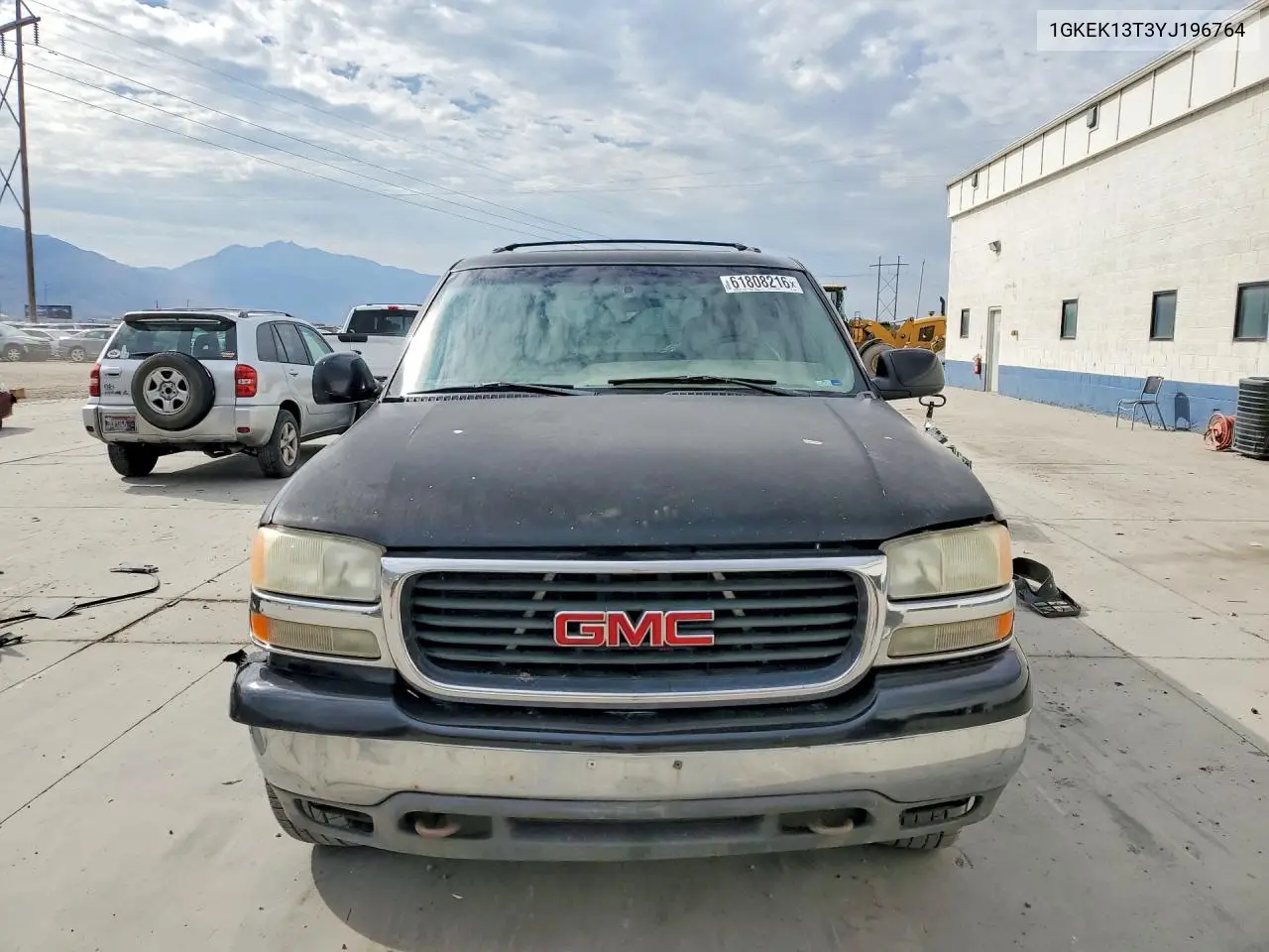 1GKEK13T3YJ196764 2000 Suzuki Yukon