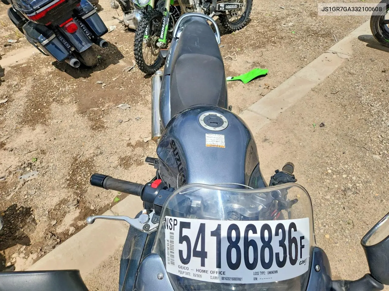 2003 Suzuki Gsx750 F VIN: JS1GR7GA332100608 Lot: 54186836