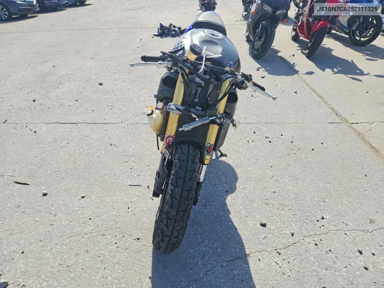 2005 Suzuki Gsx-R600 K VIN: JS1GN7CA752111325 Lot: 61597356