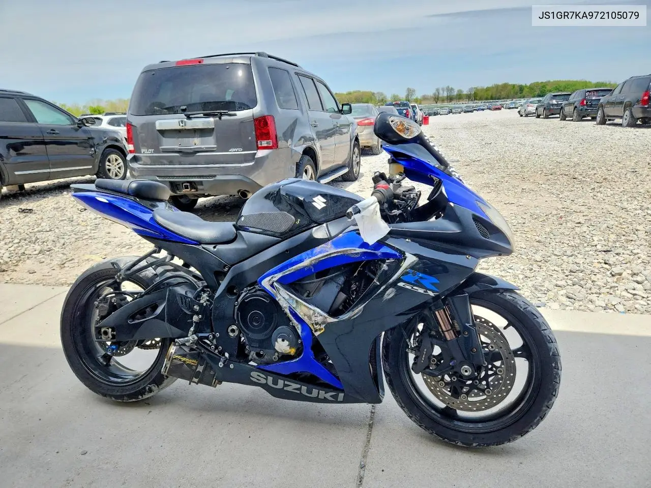 2007 Suzuki Gsx-R750 VIN: JS1GR7KA972105079 Lot: 52886186