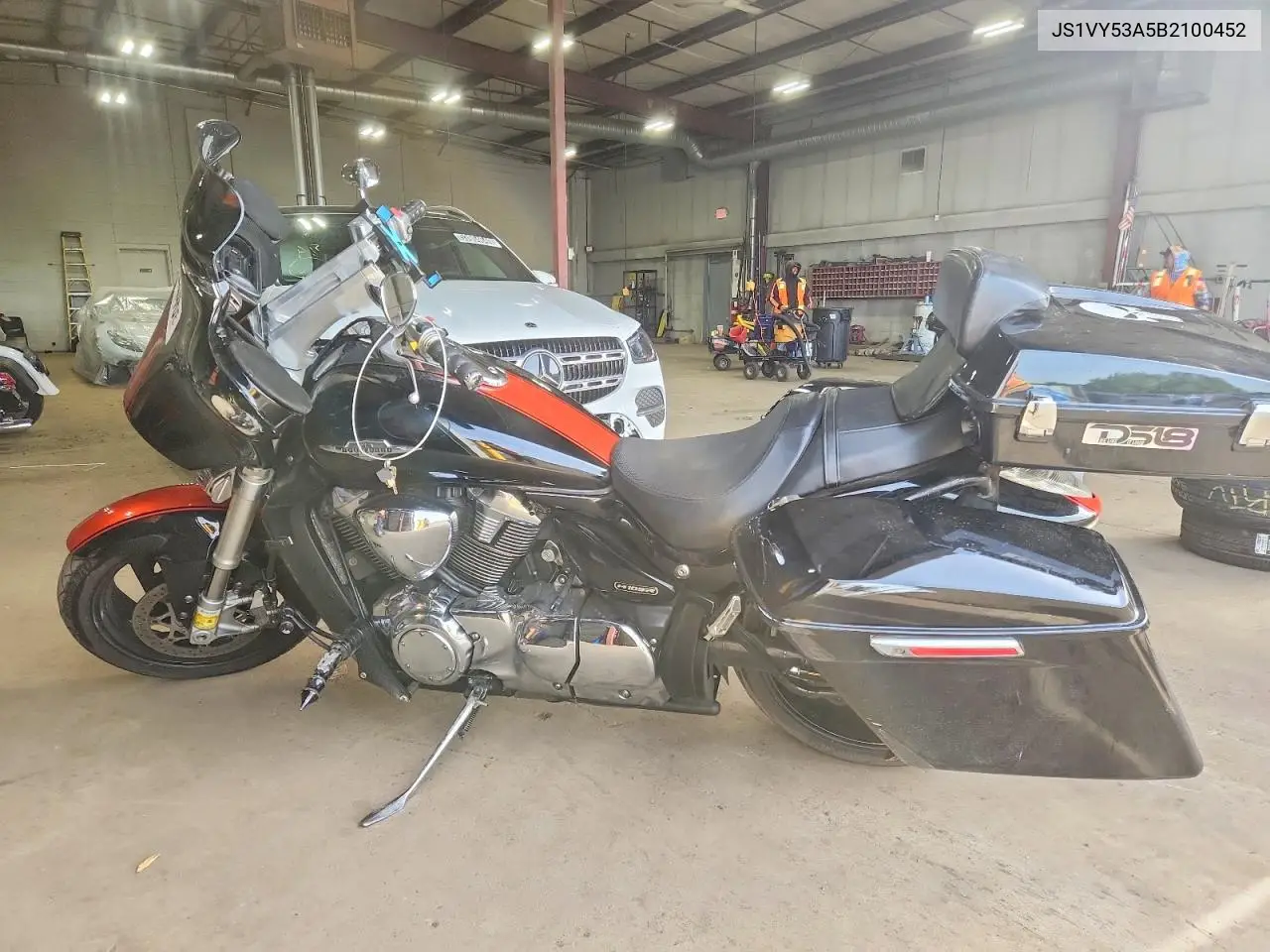 2011 Suzuki Vzr1800 Z VIN: JS1VY53A5B2100452 Lot: 54604446