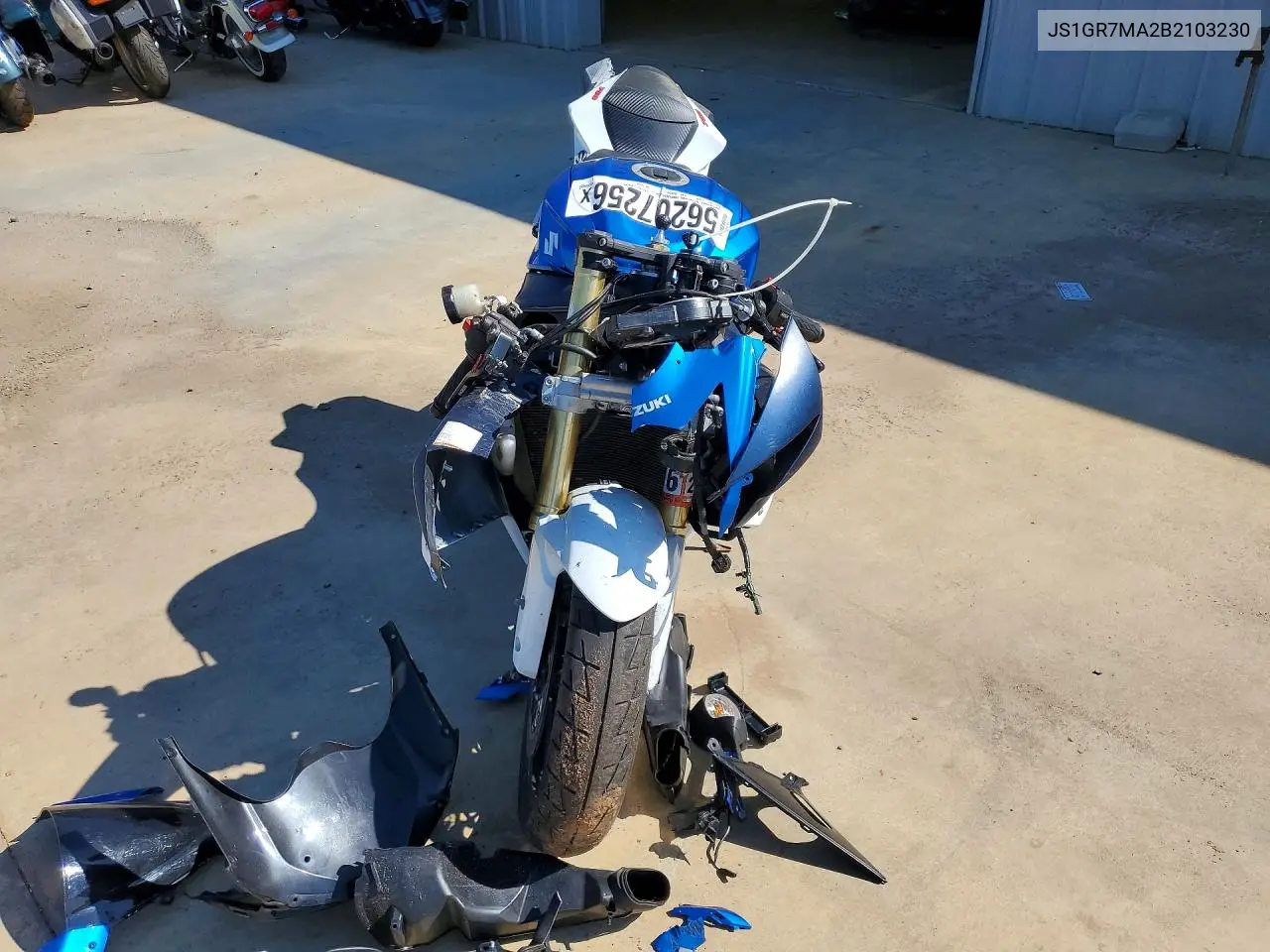 2011 Suzuki Gsx750 VIN: JS1GR7MA2B2103230 Lot: 56207256